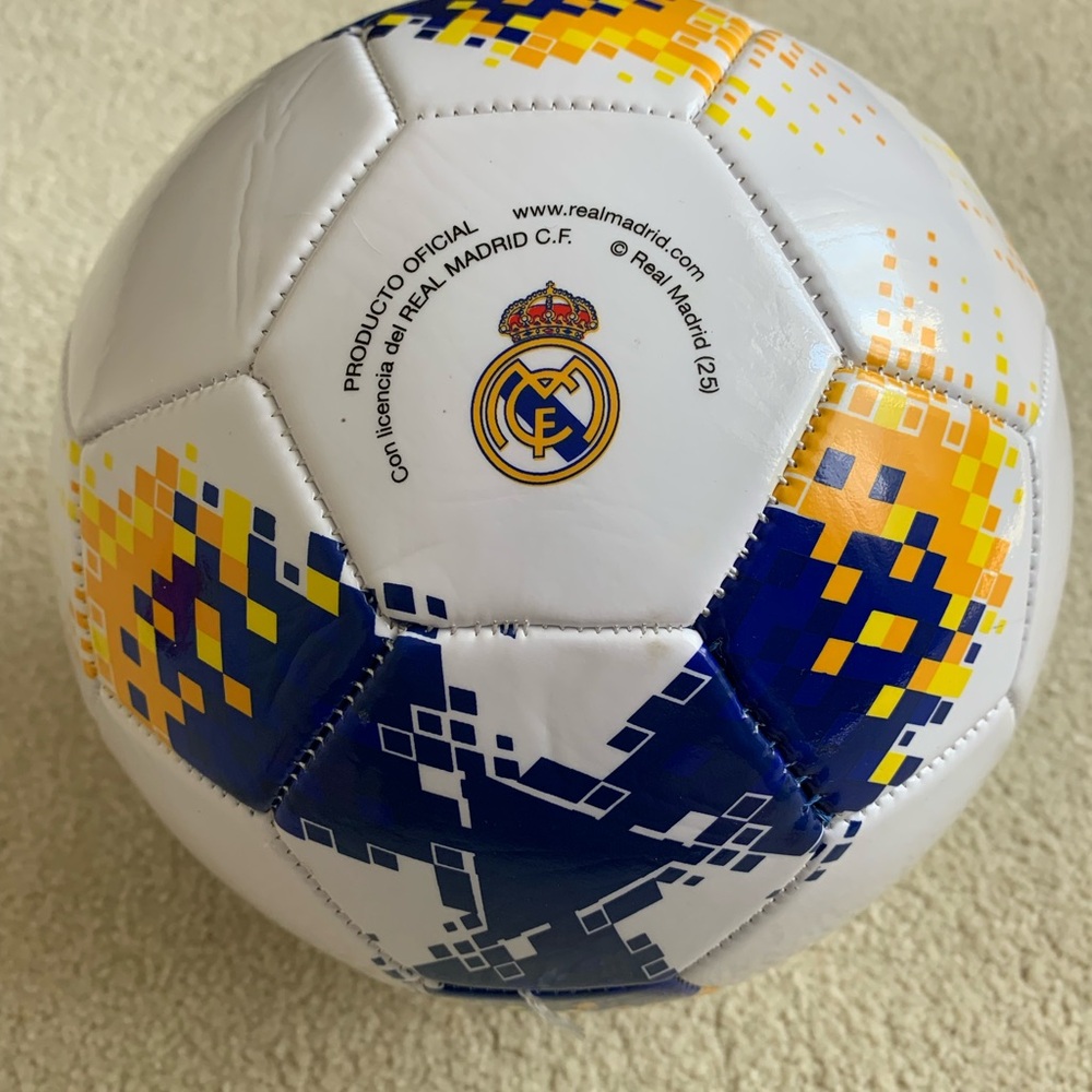 Real Madrid Football Ball 60TH New Official Merchandise Licensed RM7BG60